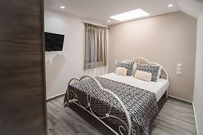 Contemporary Studios Historic Center