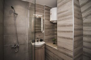 Contemporary Studios Historic Center