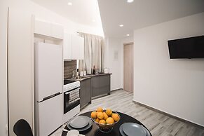 Contemporary Studios Historic Center