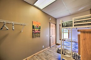 2 Mi to Ice Caves: Pet-friendly Eben Junction Apt