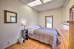 2 Mi to Ice Caves: Pet-friendly Eben Junction Apt