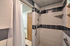 2 Mi to Ice Caves: Pet-friendly Eben Junction Apt