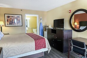 Garden Inn & Suites