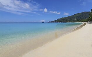 Beach View Villa - Beauvallon Villas