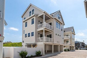 The Tides by KEES Vacations