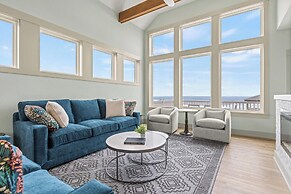 The Tides by KEES Vacations