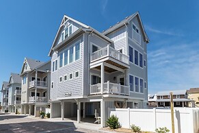 The Tides by KEES Vacations