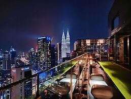 Kuala Lumpur Cozy Studio With Roof Top Garden