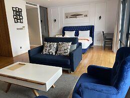 Kuala Lumpur Cozy Studio With Roof Top Garden