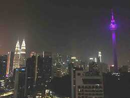 Kuala Lumpur Cozy Studio With Roof Top Garden