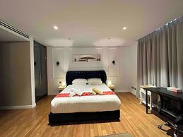 Kuala Lumpur Cozy Studio With Roof Top Garden