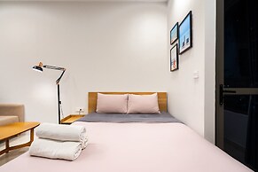 Moonlight Apartments RiverGate