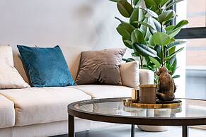 St Martin's Place - Birmingham City Centre