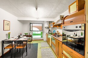 Villa Matilde Lake Front