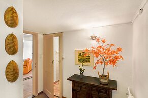 Villa Matilde Lake Front