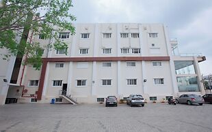 Manjhi Residency