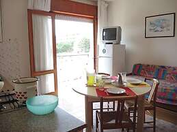 Cozy Flat Next to the sea in Bibione - Beahost
