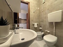 Lovely Studio With Balcony - Beahost