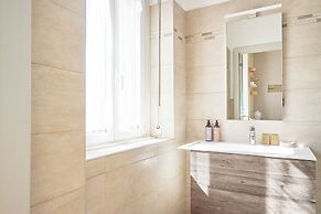 Milan Retreats Brera