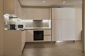 Milan Retreats Brera