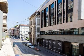 Milan Retreats Brera