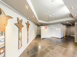 Prime Location - 2 Bedroom Urban Retreat