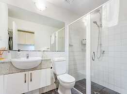 Relax At The Heritage Hotel