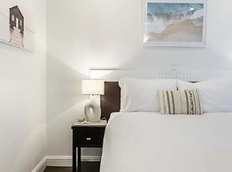 Relax At The Heritage Hotel