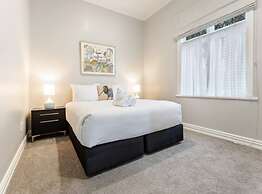 Parnell Home With Stunning Views