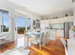 Parnell Home With Stunning Views