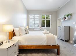 Parnell Home With Stunning Views