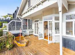 Parnell Home With Stunning Views