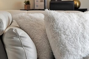 Beautiful Magical Serenity 3-bed Villa in Clermont