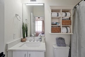 Beautiful Magical Serenity 3-bed Villa in Clermont