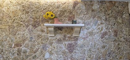 Modern 4-bed Home in Ix-xaghra, Valley View Pool