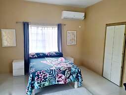 Tropical Paradise Retreat in St Ann's