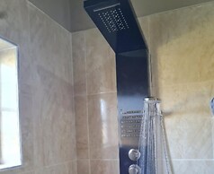 Tropical Paradise Retreat in St Ann's