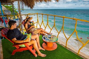 Nuestros Tres Tesoros