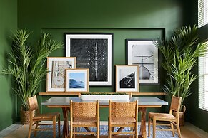 Tucker at New River Cove Fort Lauderdale