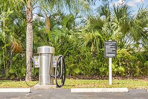 Tucker at New River Cove Fort Lauderdale