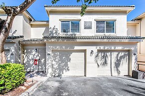 Tucker at New River Cove Fort Lauderdale