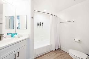 Tucker at New River Cove Fort Lauderdale