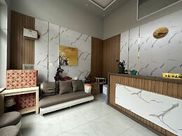 OYO 1203 Da Lat Pho Hotel