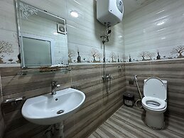 OYO 1203 Da Lat Pho Hotel