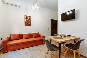 Krinis houses next the old harbour