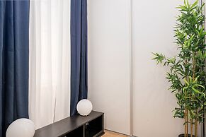 Luxurious and Bright, 5 min walk to city center