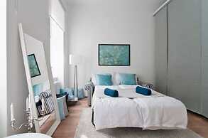 Luxurious and Bright, 5 min walk to city center