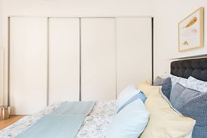 Luxurious and Bright, 5 min walk to city center