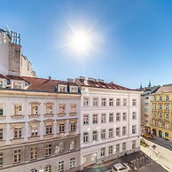 Luxurious and Bright, 5 min walk to city center