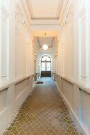 Luxurious and Bright, 5 min walk to city center